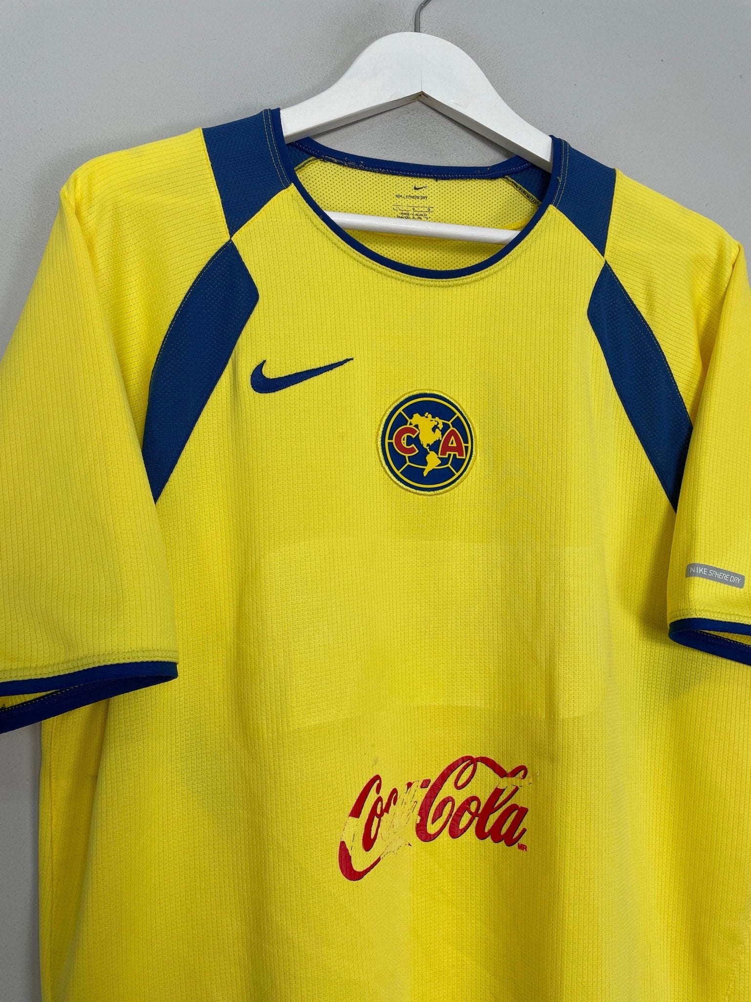 Shop 2005/06 CLUB AMERICA HOME SHIRT (L) NIKE, classic football shirts, vintage football shirts & retro soccer jerseys at Cult Kits