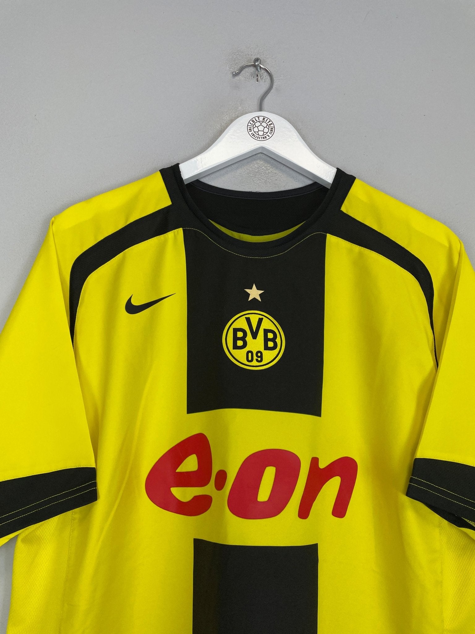 Shop 2005/06 DORTMUND KRUSHKA #22 HOME SHIRT (L) NIKE, classic football shirts, vintage football shirts & retro soccer jerseys at Cult Kits