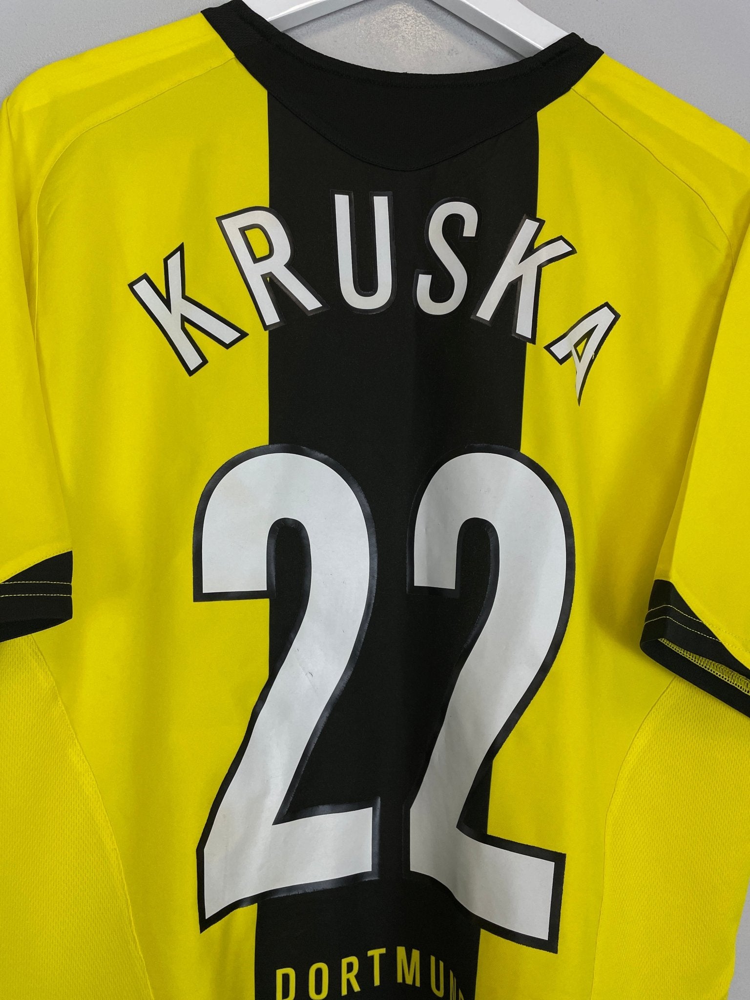 Shop 2005/06 DORTMUND KRUSHKA #22 HOME SHIRT (L) NIKE, classic football shirts, vintage football shirts & retro soccer jerseys at Cult Kits