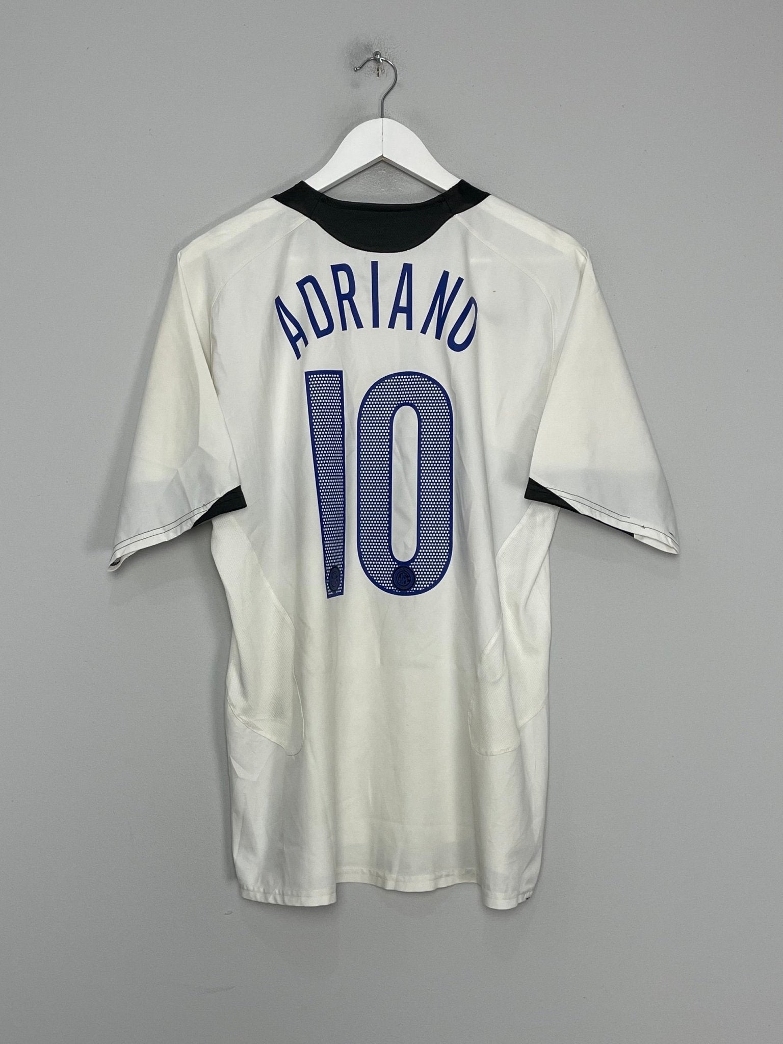 Shop 2005/06 INTER MILAN ADRIANO #10 AWAY SHIRT (L) NIKE, classic football shirts, vintage football shirts & retro soccer jerseys at Cult Kits