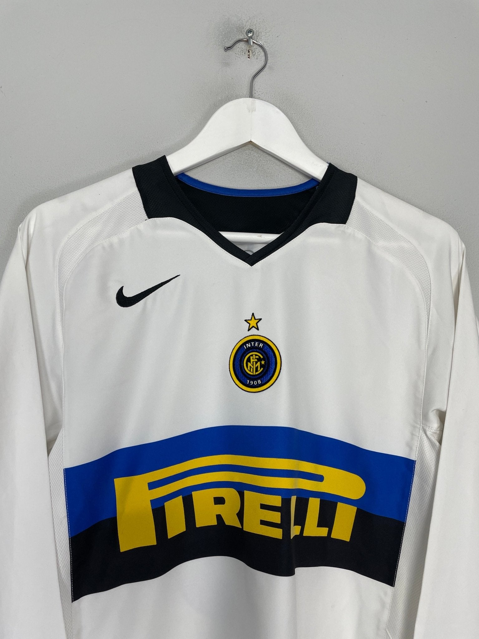 Shop 2005/06 INTER MILAN ADRIANO #10 L/S AWAY SHIRT (S) NIKE, classic football shirts, vintage football shirts & retro soccer jerseys at Cult Kits