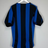 2005/06 INTER MILAN 'CHINESE NEW YEAR' HOME SHIRT (M) NIKE - Cult Kits - Medium - Buy Vintage Football Shirts, Authentic Retro Football Shirts For Sale, Classic Football Shirts & Soccer Jersey
