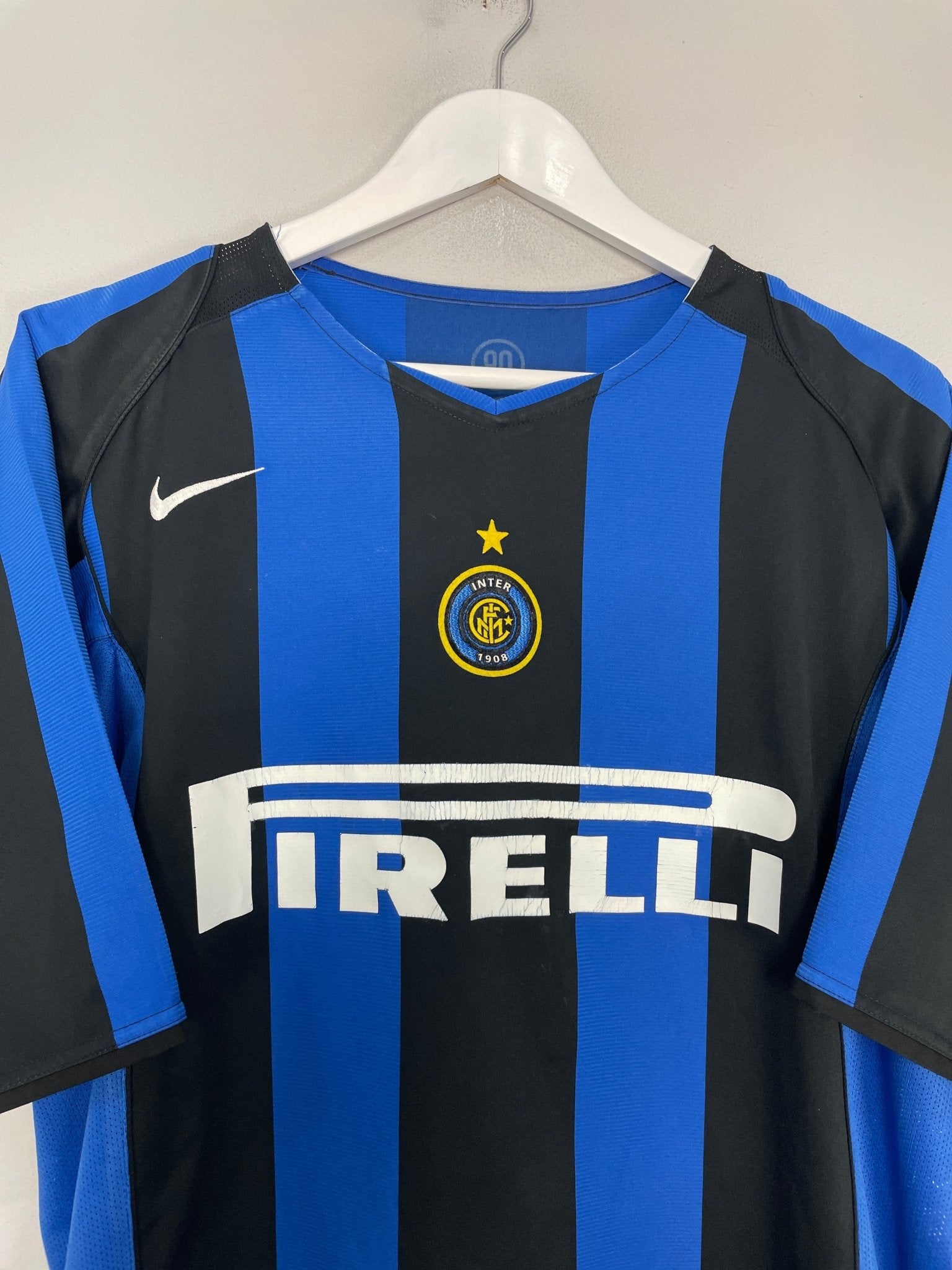Shop 2005/06 INTER MILAN J.ZANETTI #4 HOME SHIRT (L) NIKE, classic football shirts, vintage football shirts & retro soccer jerseys at Cult Kits