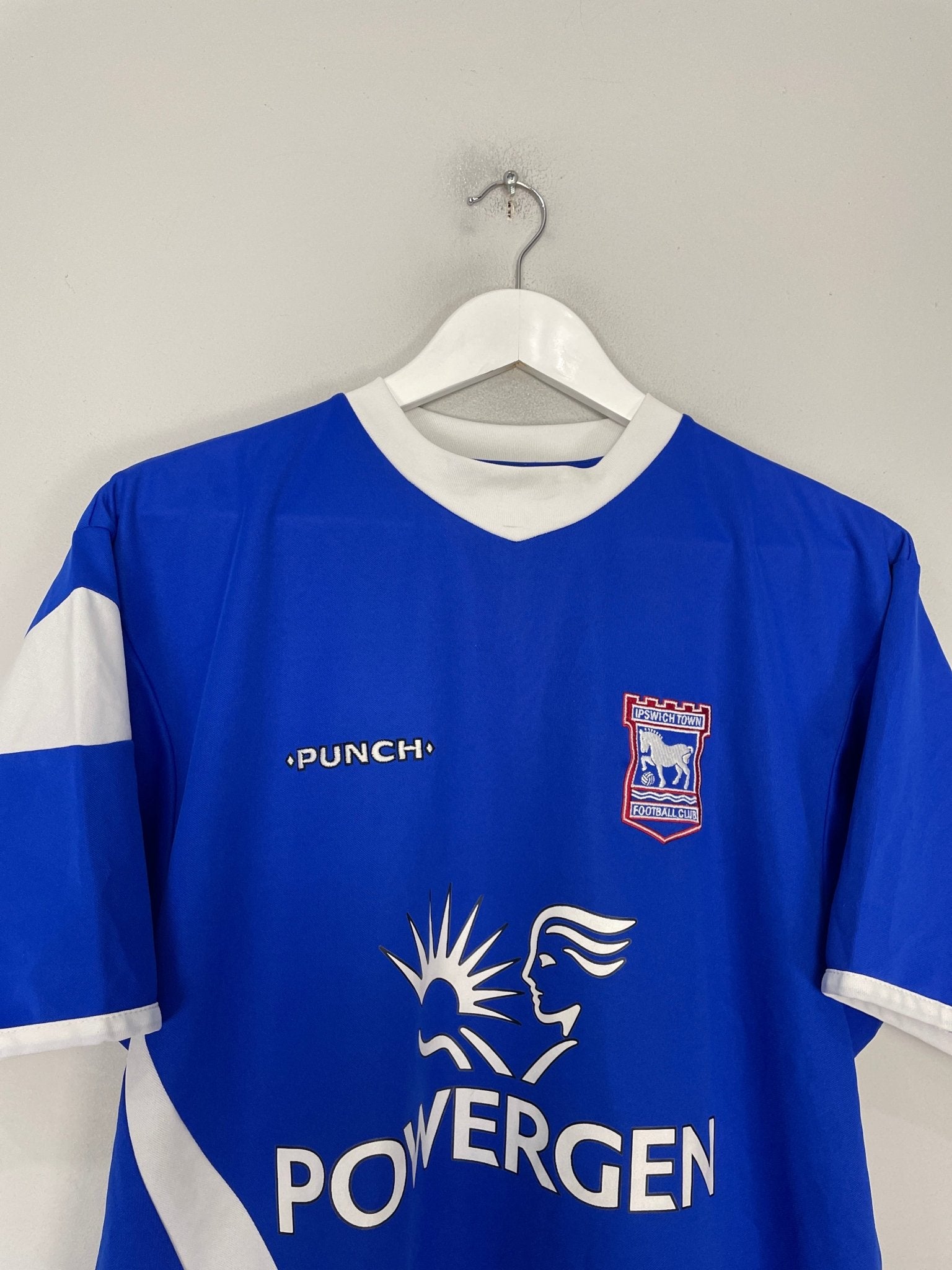 Shop 2005/06 IPSWICH TOWN #12 HOME SHIRT (M) PUNCH, classic football shirts, vintage football shirts & retro soccer jerseys at Cult Kits