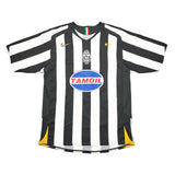 Buy 2005/06 JUVENTUS DEL PIERO 10 HOME SHIRT (M) NIKE ~ Free worldwide shipping available ~ Authentic Vintage Football Shirts from Cult Kits