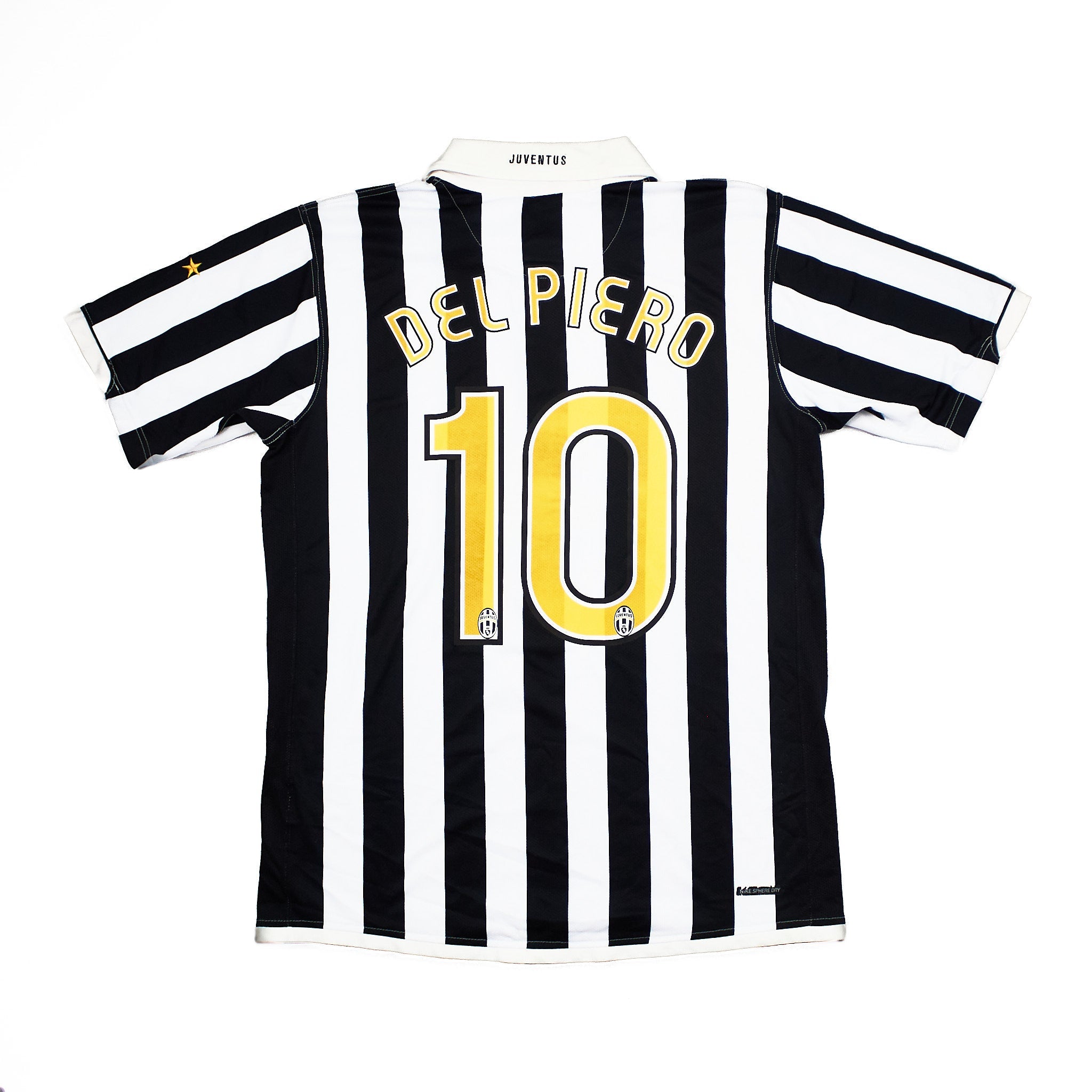 Buy 2005/06 Juventus Del Piero 10 Home Shirt (M) Nike ~ Free worldwide shipping ~ Authentic Vintage Football Shirts from Cult Kits