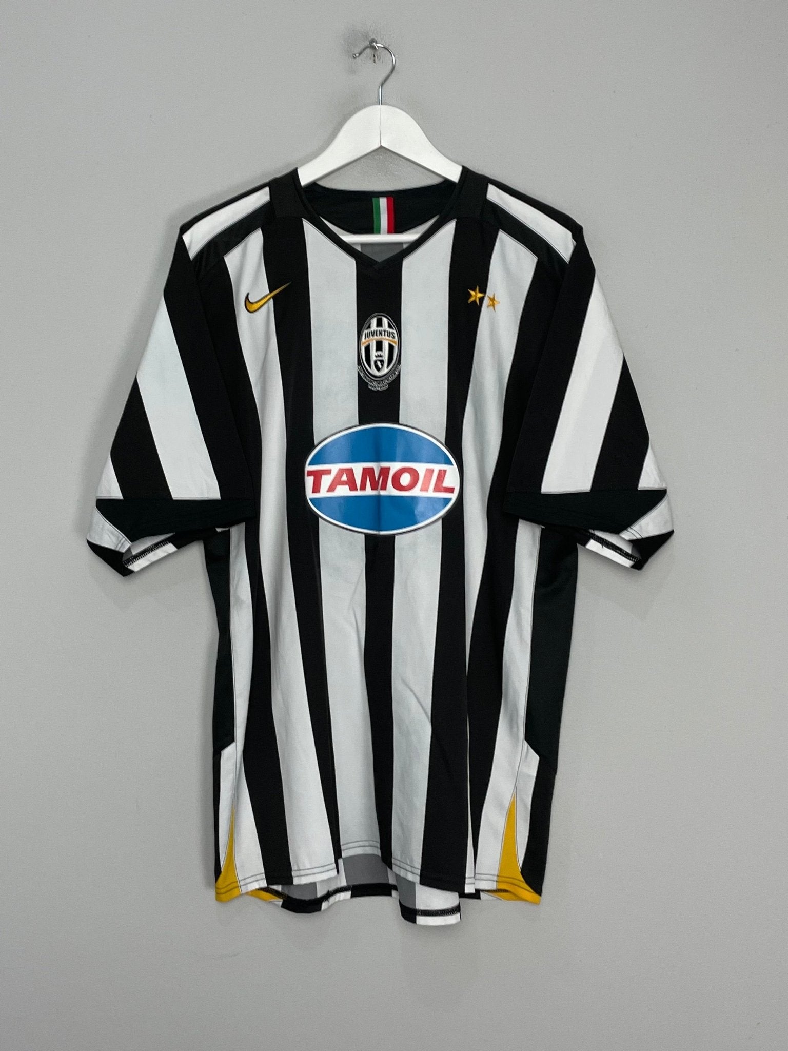 Shop 2005/06 JUVENTUS DEL PIERO #10 HOME SHIRT (XL) NIKE, classic football shirts, vintage football shirts & retro soccer jerseys at Cult Kits