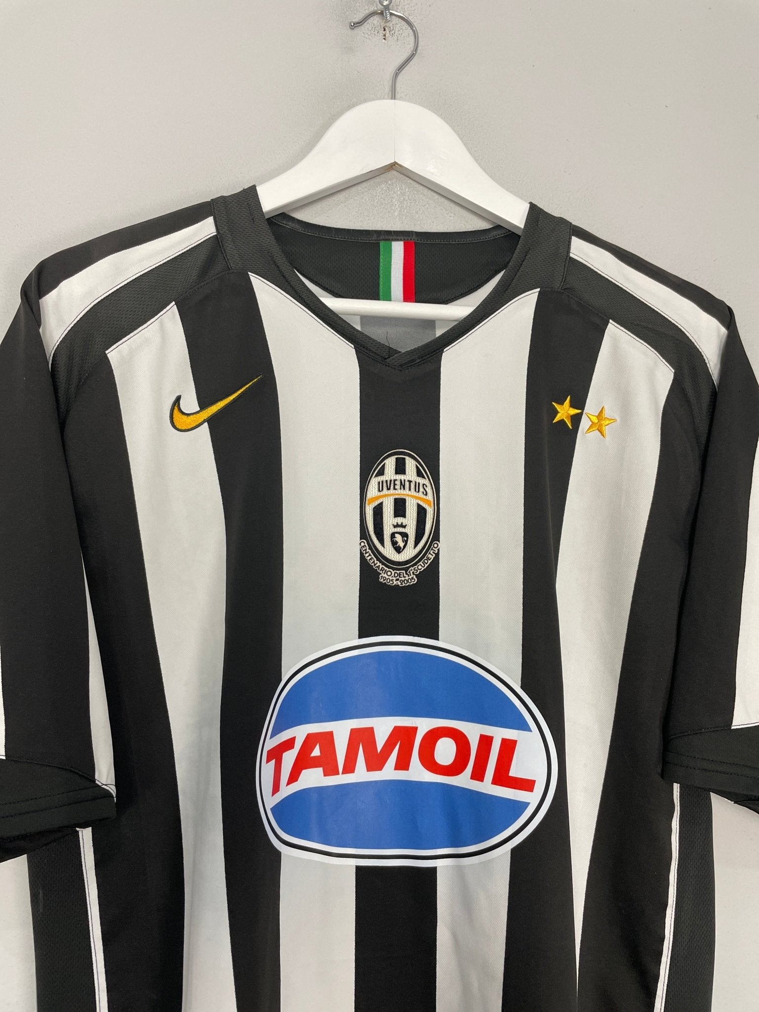 Shop 2005/06 JUVENTUS HOME SHIRT (XL) NIKE, classic football shirts, vintage football shirts & retro soccer jerseys at Cult Kits
