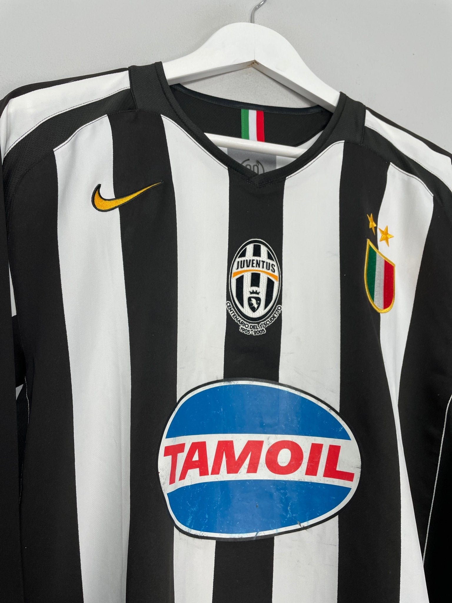 Shop 2005/06 JUVENTUS IBRAHIMOVIC #9 L/S HOME SHIRT (L) NIKE, classic football shirts, vintage football shirts & retro soccer jerseys at Cult Kits