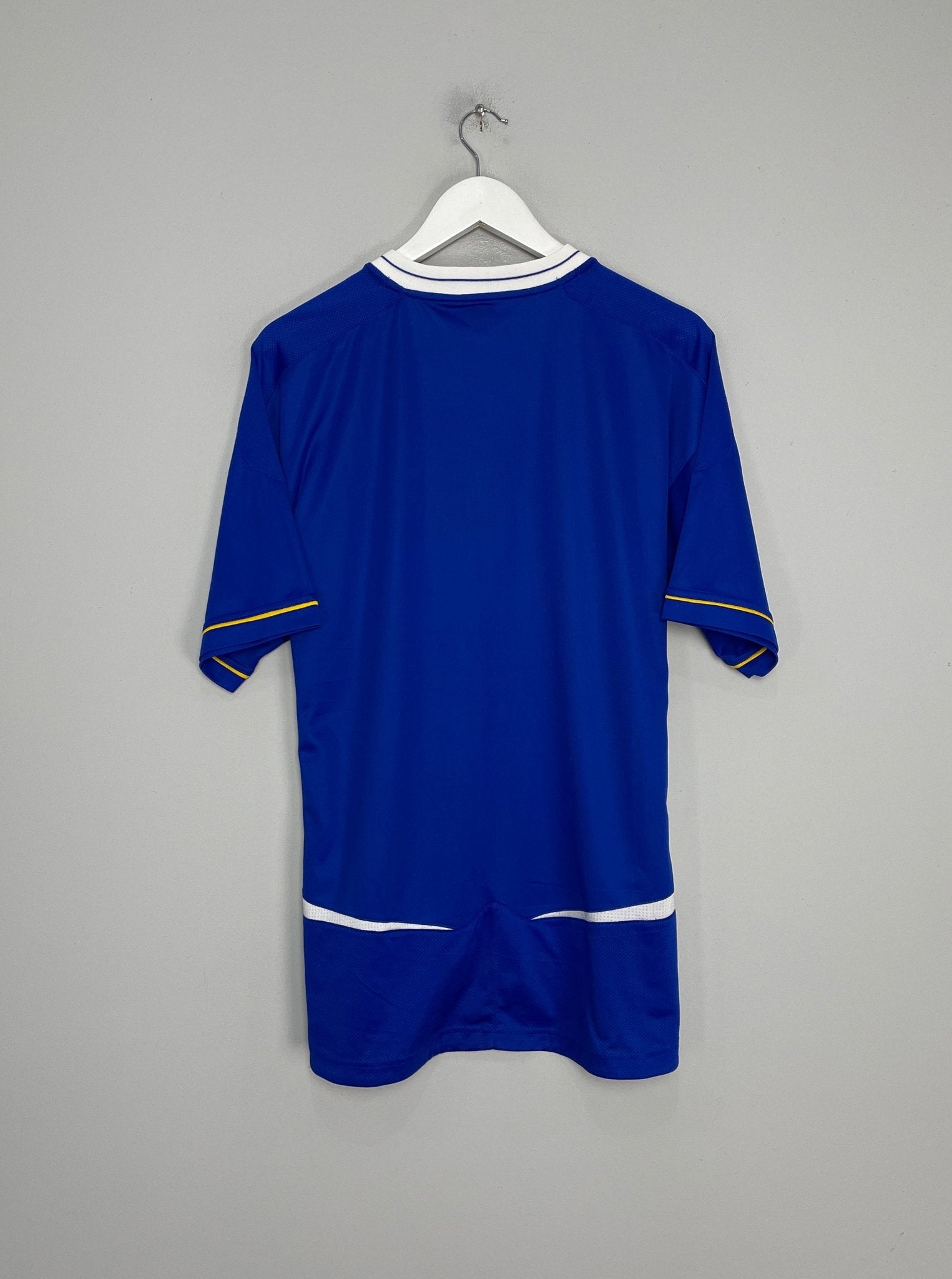 Shop 2005/06 LEICESTER CITY HOME SHIRT (L) JJB, classic football shirts, vintage football shirts & retro soccer jerseys at Cult Kits