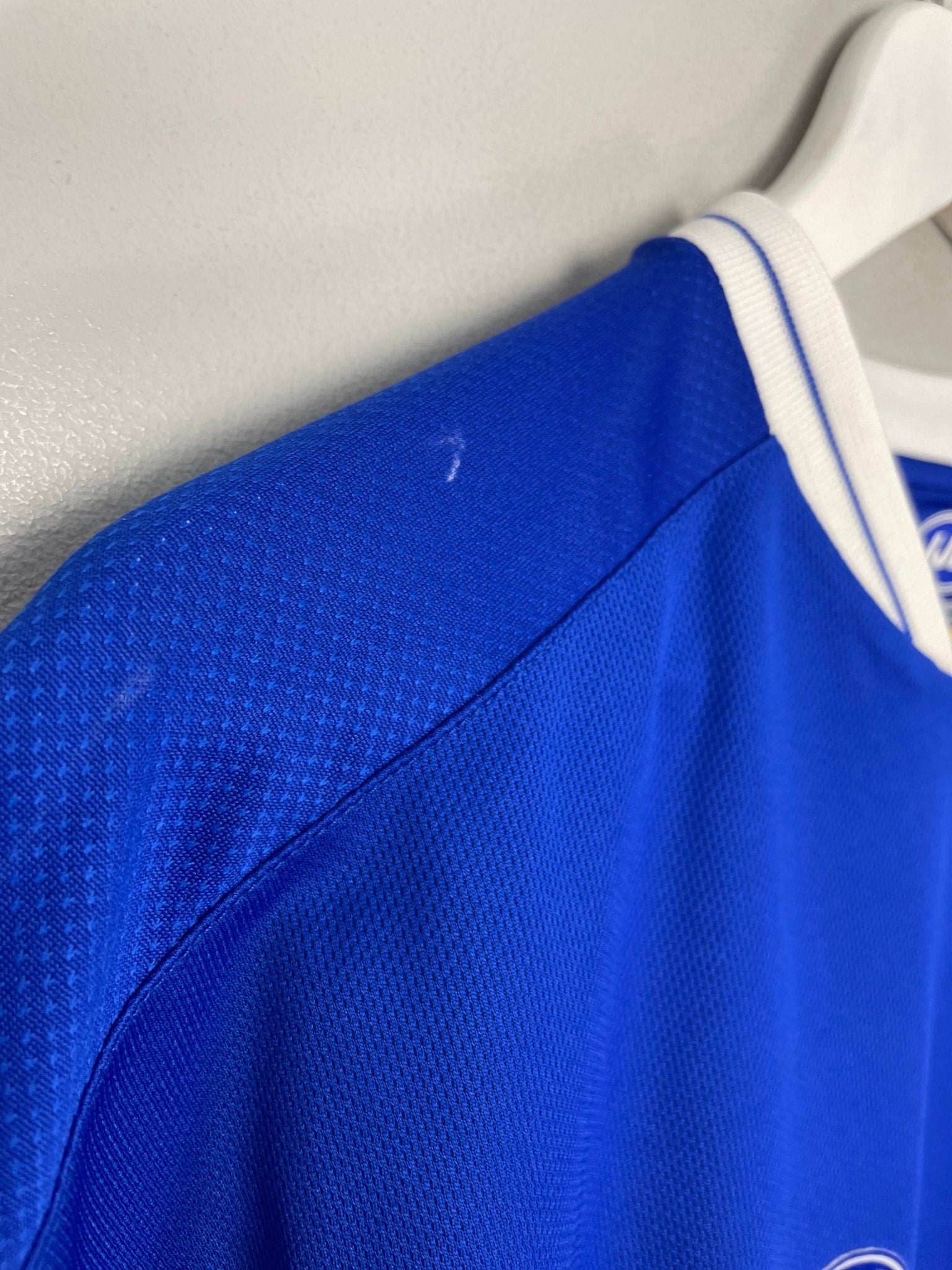 Shop 2005/06 LEICESTER CITY HOME SHIRT (L) JJB, classic football shirts, vintage football shirts & retro soccer jerseys at Cult Kits