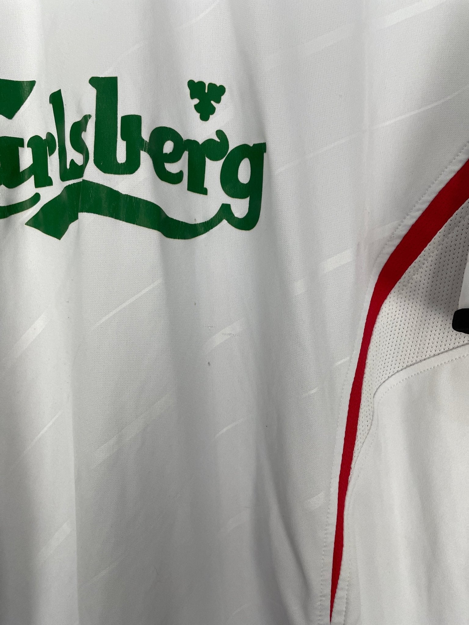 Shop 2005/06 LIVERPOOL AWAY SHIRT (XL) REEBOK, classic football shirts, vintage football shirts & retro soccer jerseys at Cult Kits