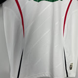 Shop 2005/06 LIVERPOOL CISSE #9 AWAY SHIRT (S) REEBOK, classic football shirts, vintage football shirts & retro soccer jerseys at Cult Kits