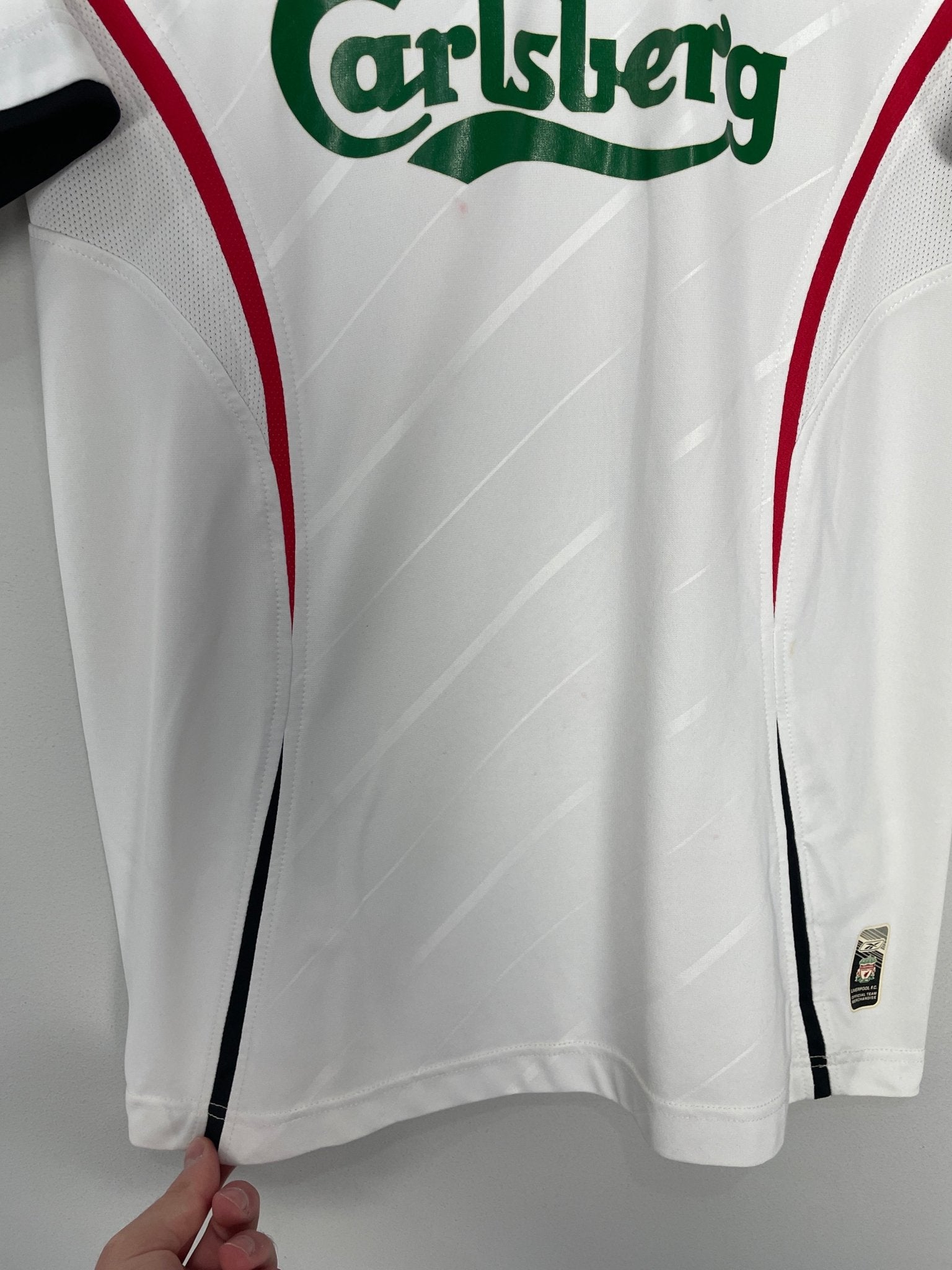 Shop 2005/06 LIVERPOOL CISSE #9 AWAY SHIRT (S) REEBOK, classic football shirts, vintage football shirts & retro soccer jerseys at Cult Kits