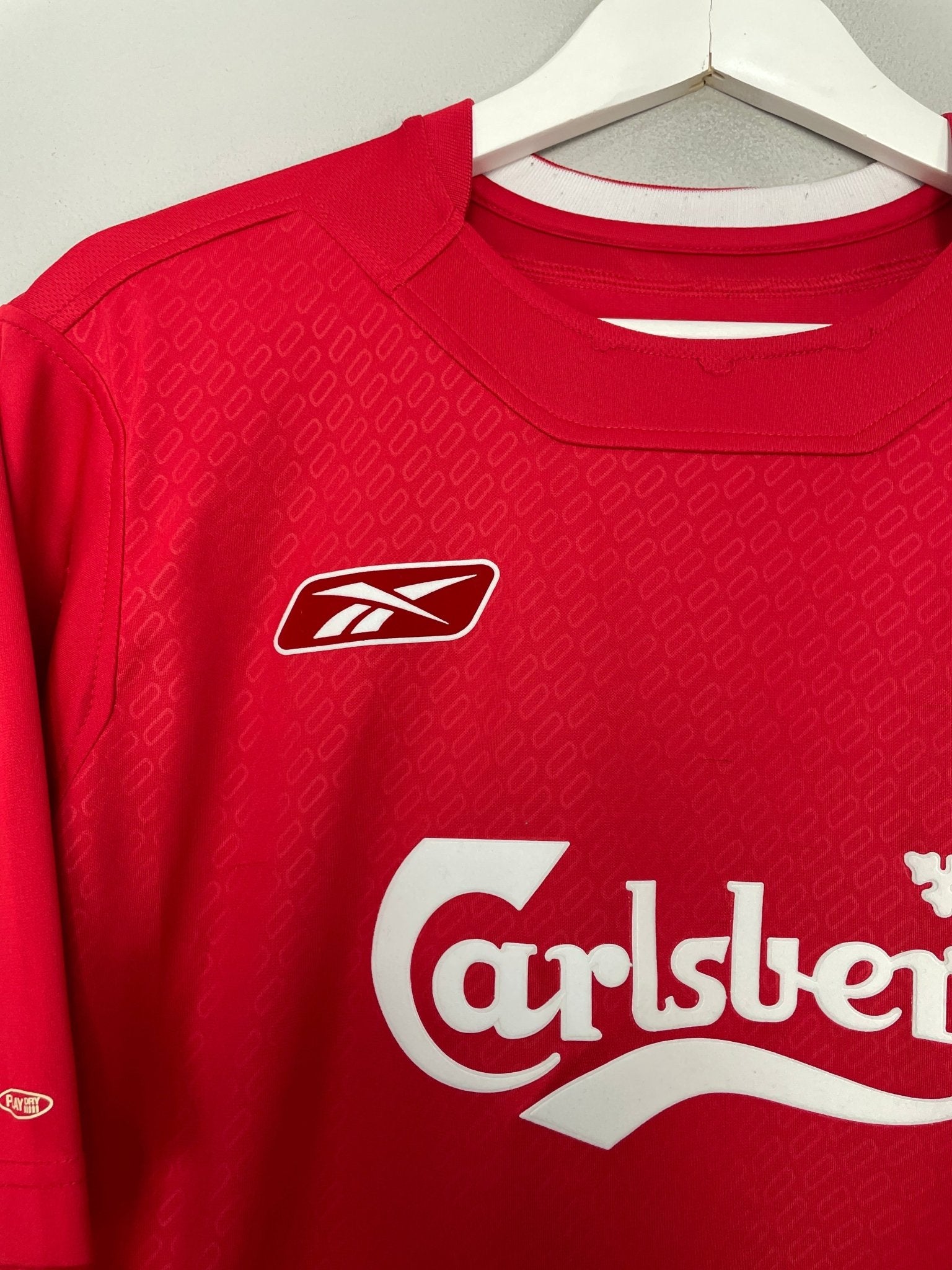 Shop 2005/06 LIVERPOOL GERRARD #8 HOME SHIRT (L) REEBOK, classic football shirts, vintage football shirts & retro soccer jerseys at Cult Kits