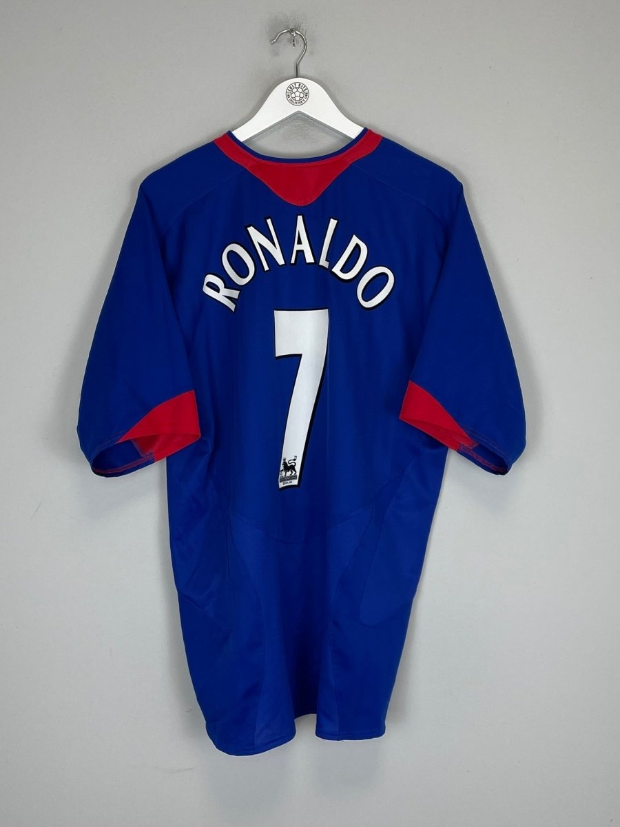 2005/06 MANCHESTER UNITED RONALDO 7 AWAY SHIRT (XL) NIKE - Cult Kits - XL - Buy Vintage Football Shirts, Authentic Retro Football Shirts For Sale, Classic Football Shirts & Soccer Jersey