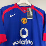Shop 2005/06 MANCHESTER UNITED RONALDO #7 *BNWT* AWAY SHIRT (L) NIKE, classic football shirts, vintage football shirts & retro soccer jerseys at Cult Kits