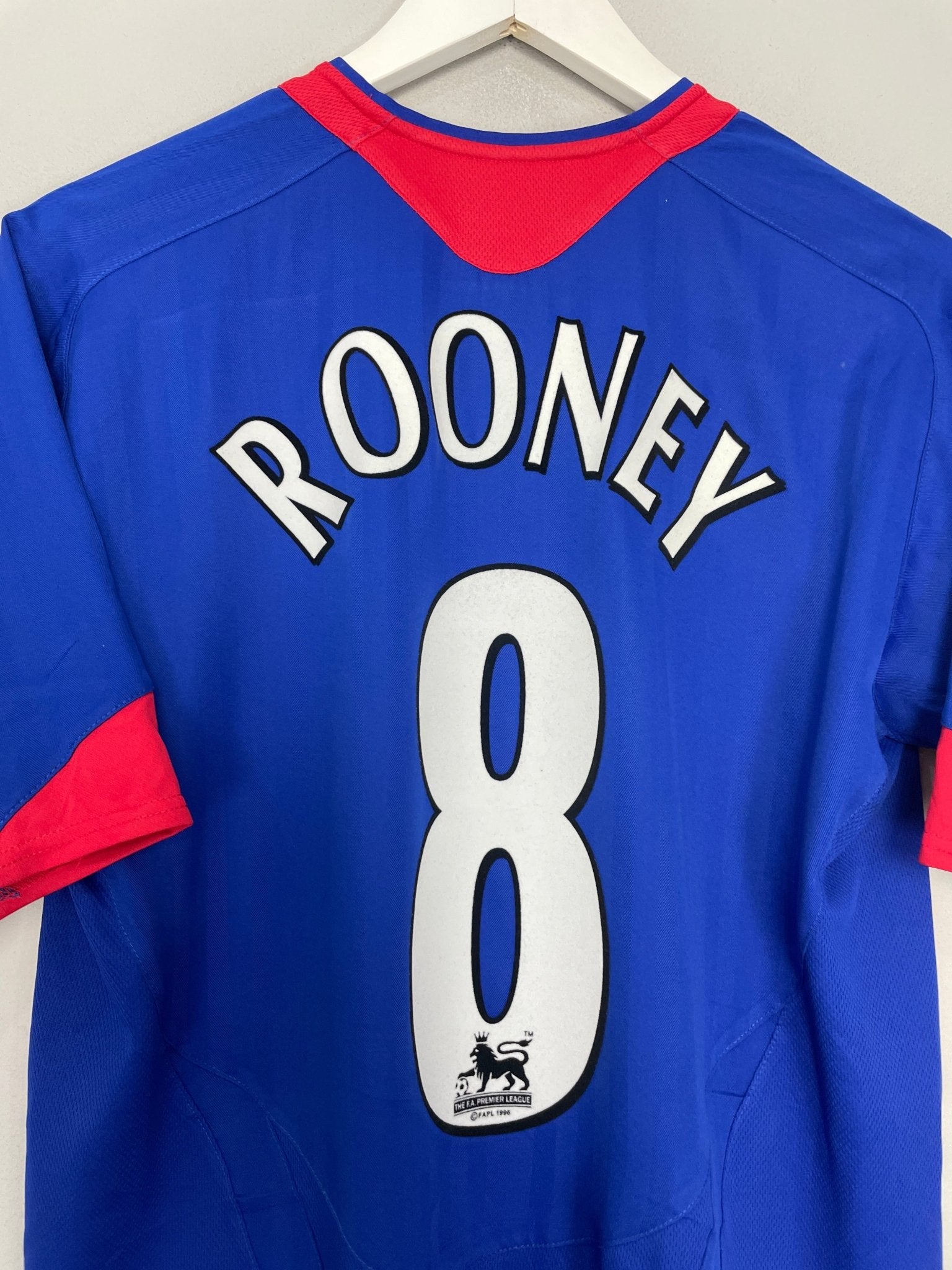 Shop 2005/06 MANCHESTER UNITED ROONEY #8 AWAY SHIRT (M) NIKE, classic football shirts, vintage football shirts & retro soccer jerseys at Cult Kits