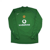Buy 2005/06 Manchester United Van Der Sar 19 Goalkeeper Shirt (L) Nike ~ Free worldwide shipping ~ Authentic Vintage Football Shirts from Cult Kits