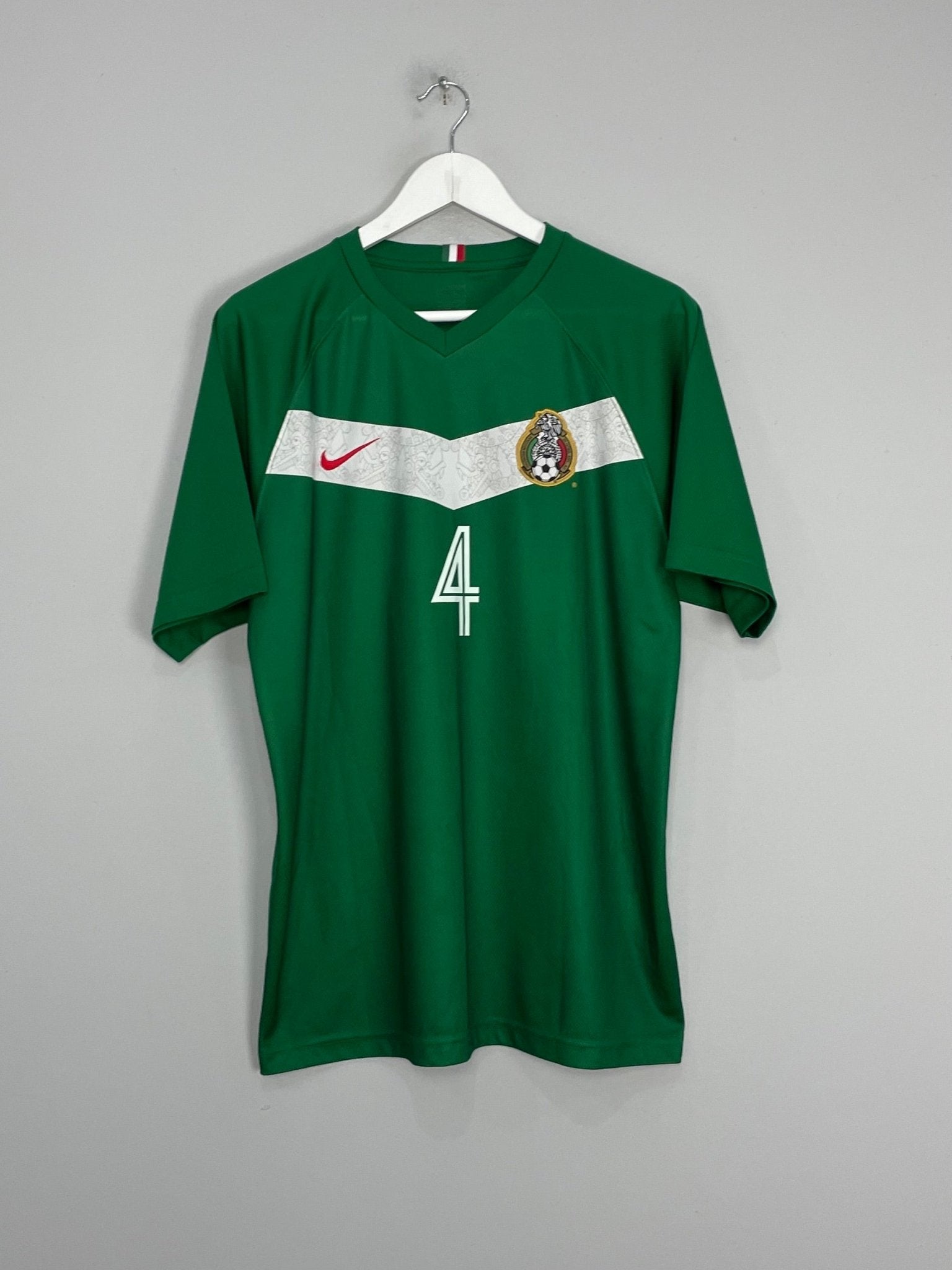 Shop 2005/06 MEXICO R.MARQUEZ #4 HOME SHIRT (M) NIKE, classic football shirts, vintage football shirts & retro soccer jerseys at Cult Kits