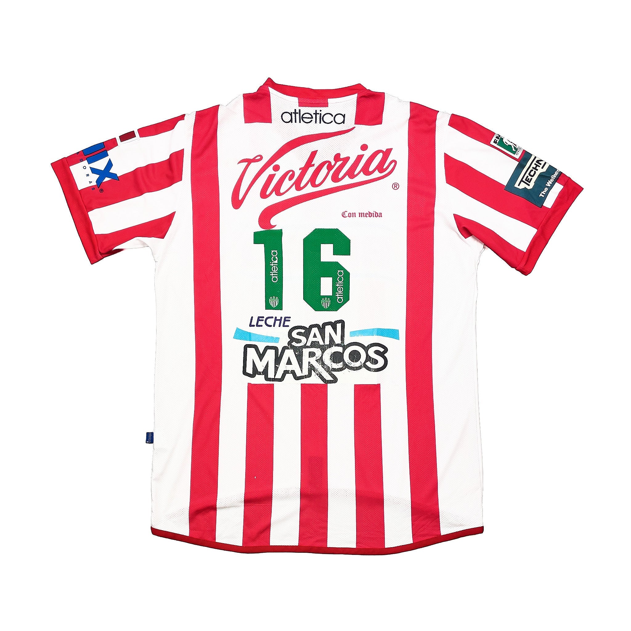 Buy 2005/06 Necaxa 16 Home Shirt (XL) Atletica ~ Free worldwide shipping available ~ Authentic Vintage Football Shirts from Cult Kits
