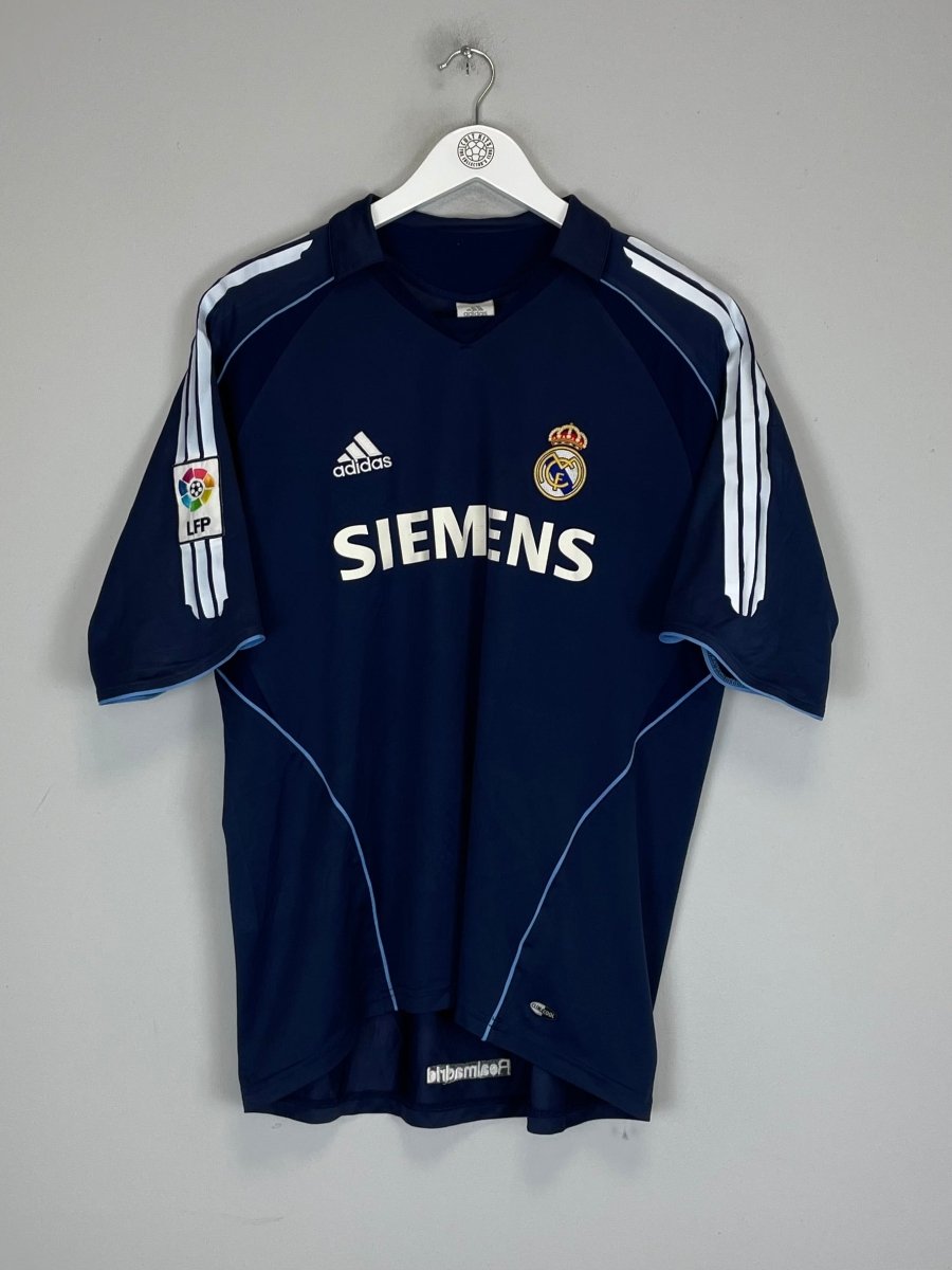 2005/06 REAL MADRID RONALDO 9 AWAY SHIRT (L) ADIDAS - Cult Kits - Large - Buy Vintage Football Shirts, Authentic Retro Football Shirts For Sale, Classic Football Shirts & Soccer Jersey