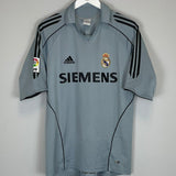 2005/06 REAL MADRID RONALDO 9 THIRD SHIRT (M) ADIDAS - Cult Kits - Medium - Buy Vintage Football Shirts, Authentic Retro Football Shirts For Sale, Classic Football Shirts & Soccer Jersey