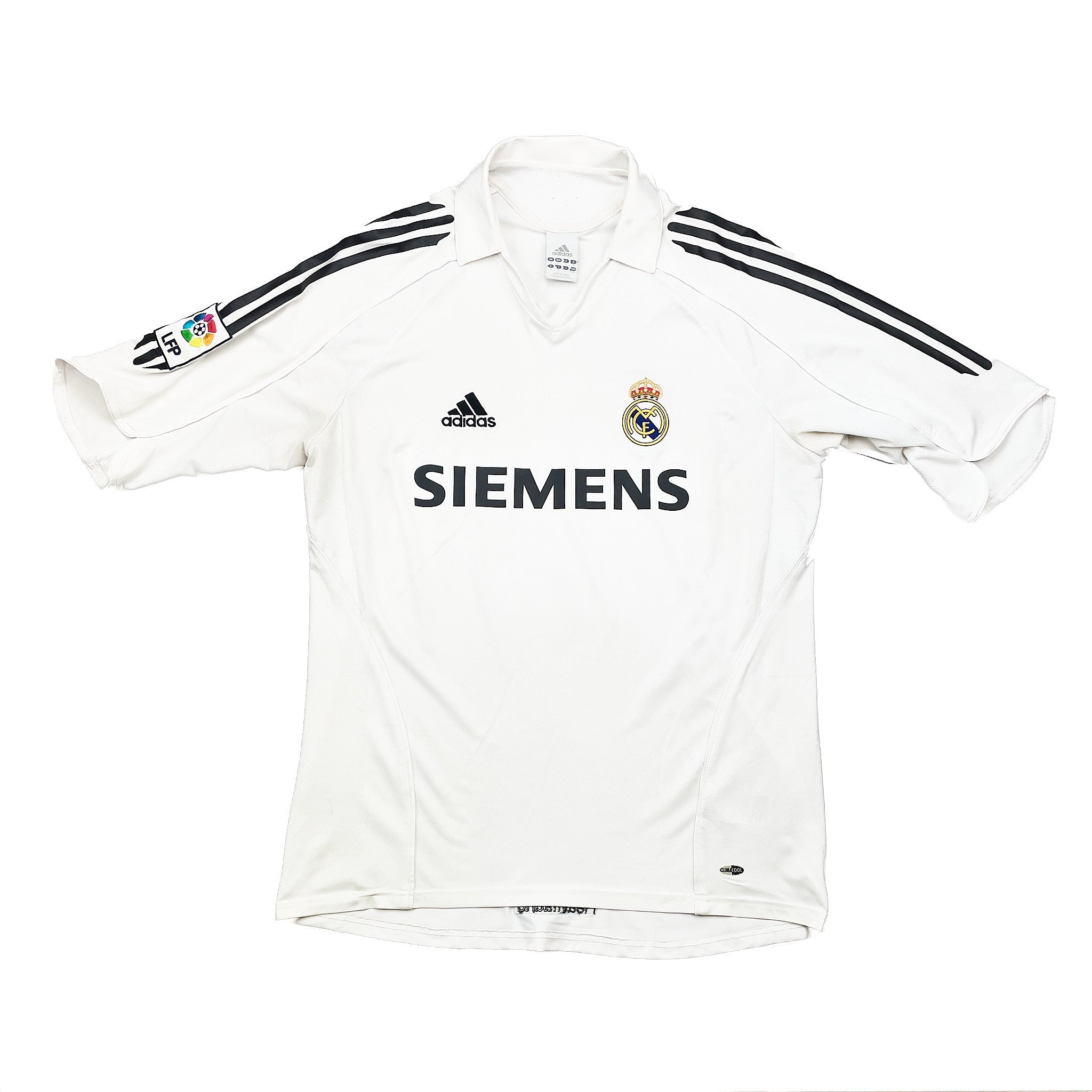 Buy 2005/06 Real Madrid Zidane 5 Home Shirt (M) Adidas ~ Free worldwide shipping ~ Authentic Vintage Football Shirts from Cult Kits