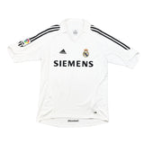 Buy 2005/06 Real Madrid Zidane 5 Home Shirt (M) Adidas ~ Free worldwide shipping ~ Authentic Vintage Football Shirts from Cult Kits
