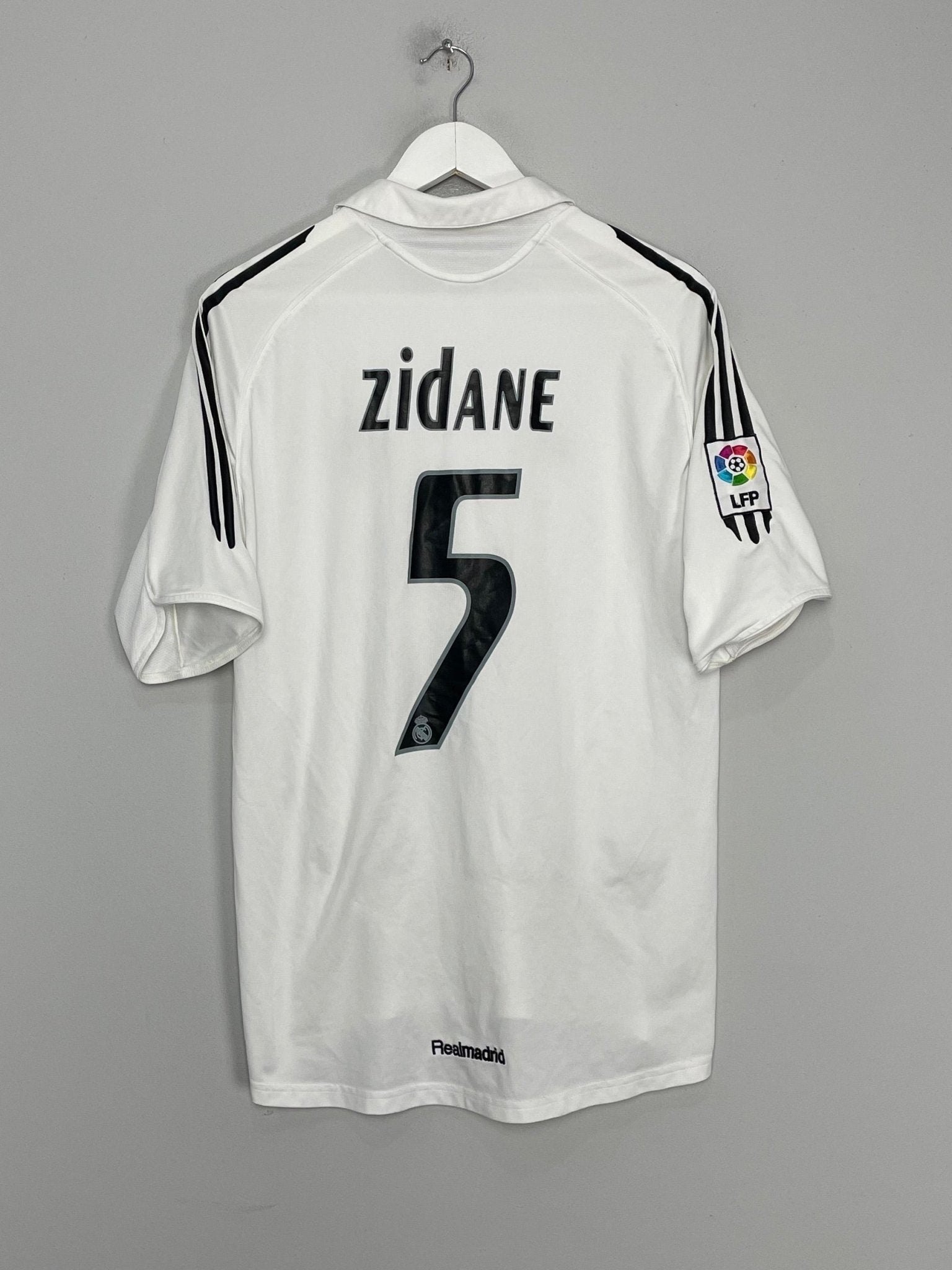 Shop 2005/06 REAL MADRID ZIDANE #5 HOME SHIRT (M) ADIDAS, classic football shirts, vintage football shirts & retro soccer jerseys at Cult Kits