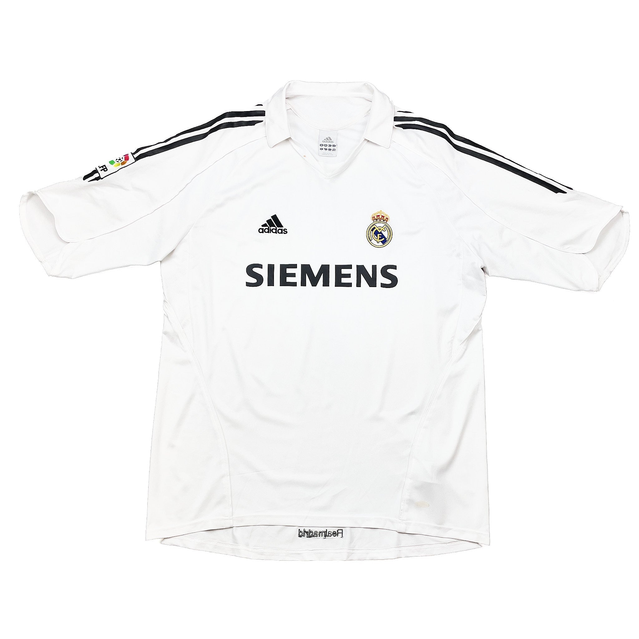Buy 2005/06 Real Madrid Zidane 5 Home Shirt (XL) Adidas ~ Free worldwide shipping ~ Authentic Vintage Football Shirts from Cult Kits