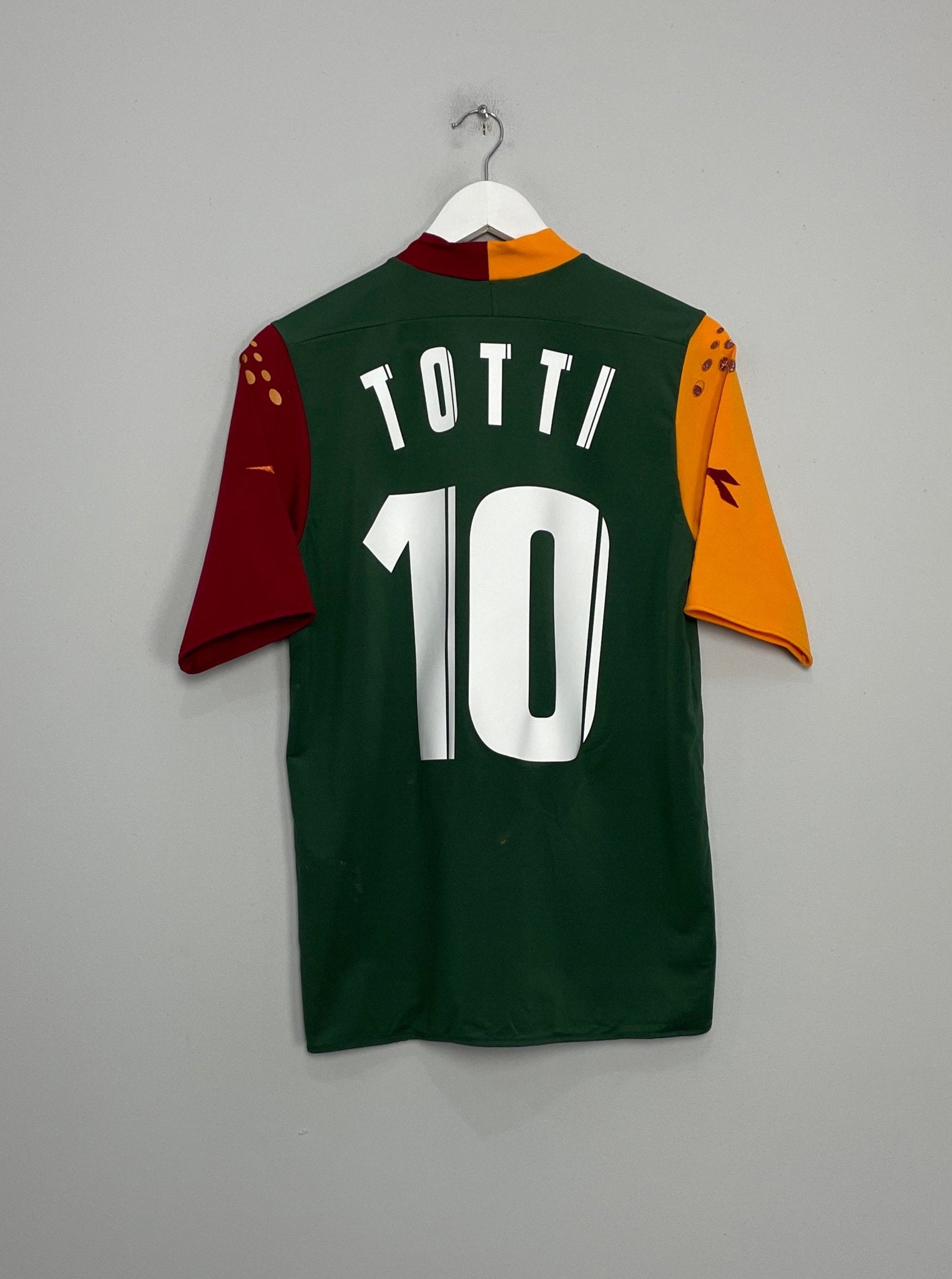Shop 2005/06 ROMA TOTTI #10 AWAY SHIRT (L) DIADORA, classic football shirts, vintage football shirts & retro soccer jerseys at Cult Kits