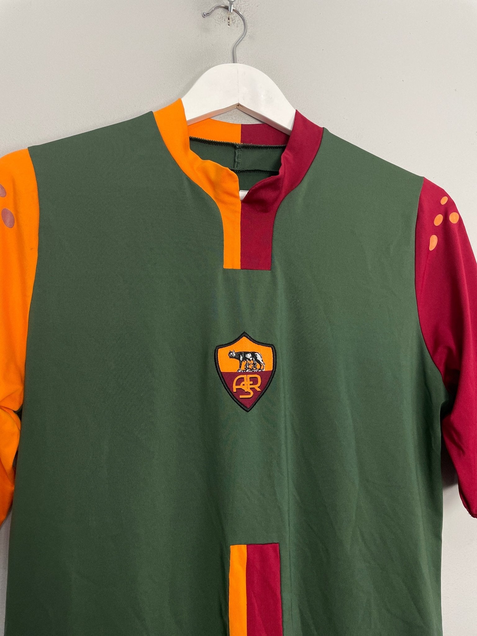 Shop 2005/06 ROMA TOTTI #10 AWAY SHIRT (M) DIADORA, classic football shirts, vintage football shirts & retro soccer jerseys at Cult Kits