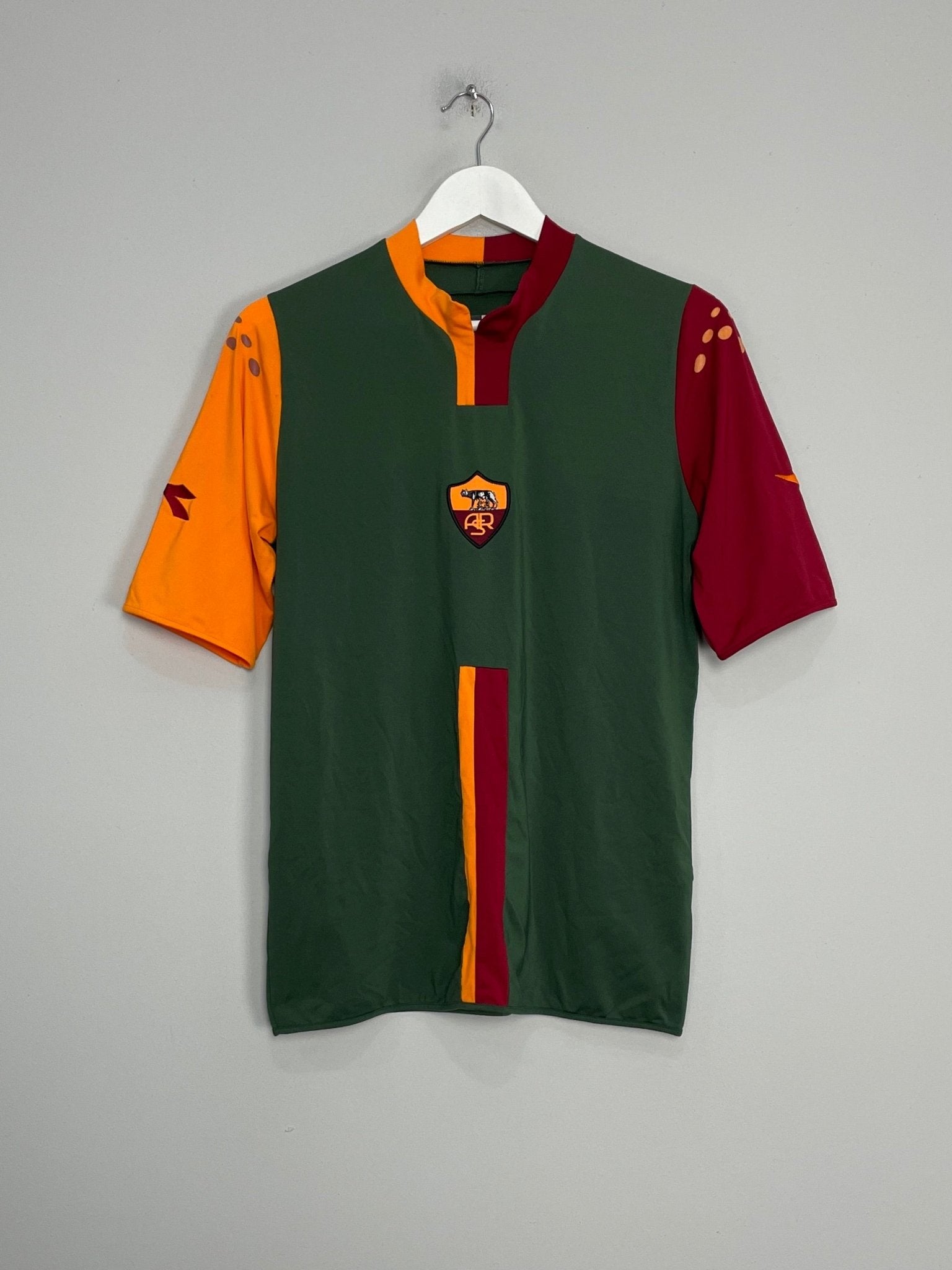 Shop 2005/06 ROMA TOTTI #10 AWAY SHIRT (M) DIADORA, classic football shirts, vintage football shirts & retro soccer jerseys at Cult Kits