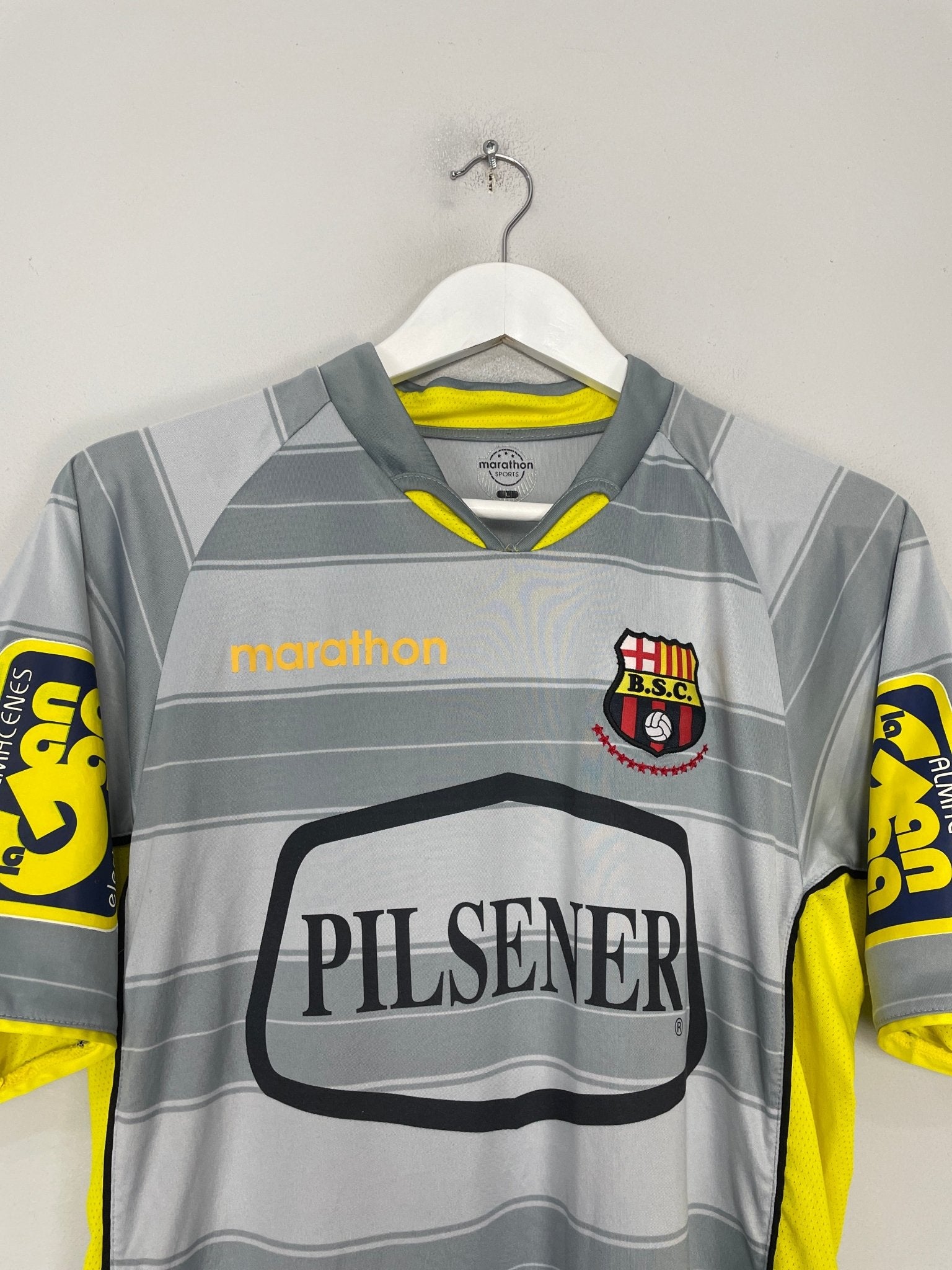 Shop 2005/06 SC BARCELONA AWAY SHIRT (L) MARATHON, classic football shirts, vintage football shirts & retro soccer jerseys at Cult Kits
