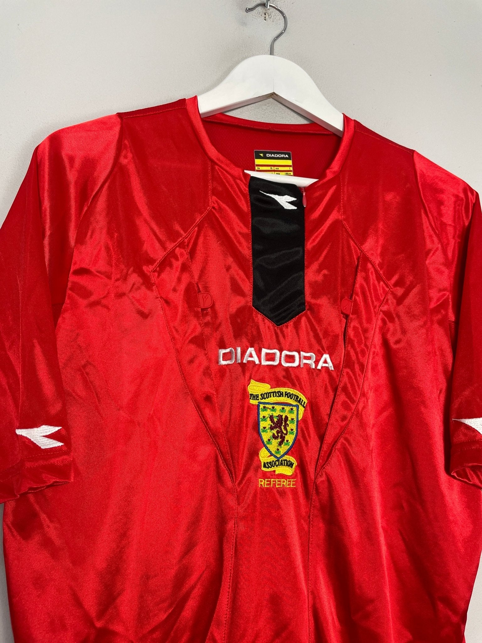 Shop 2005/06 SCOTLAND REFEREE SHIRT (L) DIADORA, classic football shirts, vintage football shirts & retro soccer jerseys at Cult Kits
