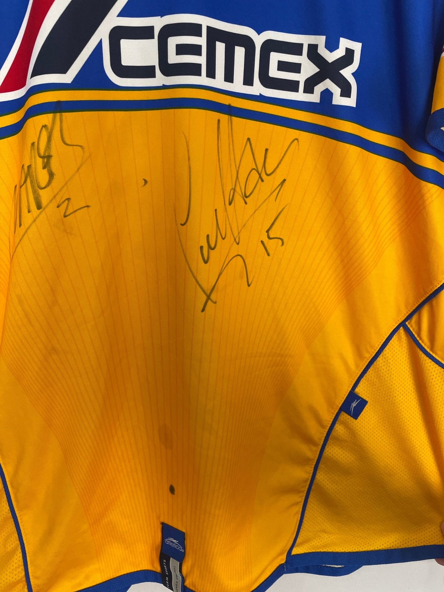Shop 2005/06 TIGRES *SIGNED* HOME SHIRT (L) ATLETICA, classic football shirts, vintage football shirts & retro soccer jerseys at Cult Kits