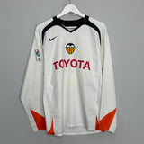 Shop 2005/06 VALENCIA AIMAR #21 L/S HOME SHIRT (M) NIKE, classic football shirts, vintage football shirts & retro soccer jerseys at Cult Kits