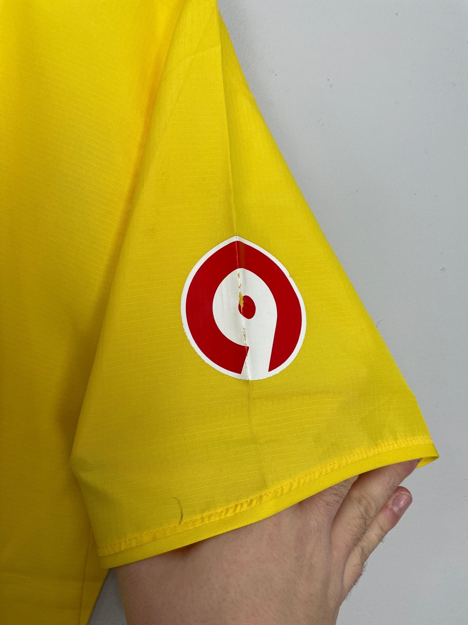 Shop 2005/06 VILLARREAL FRANCO #9 HOME SHIRT (L) PUMA, classic football shirts, vintage football shirts & retro soccer jerseys at Cult Kits