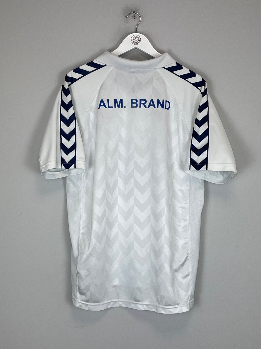 2005/07 AGF AARHUS HOME SHIRT (XXL) HUMMEL - Cult Kits - XXL - Buy Vintage Football Shirts, Authentic Retro Football Shirts For Sale, Classic Football Shirts & Soccer Jersey
