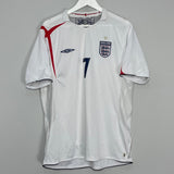 Shop 2005/07 ENGLAND BECKHAM #7 HOME SHIRT (XL) UMBRO, classic football shirts, vintage football shirts & retro soccer jerseys at Cult Kits