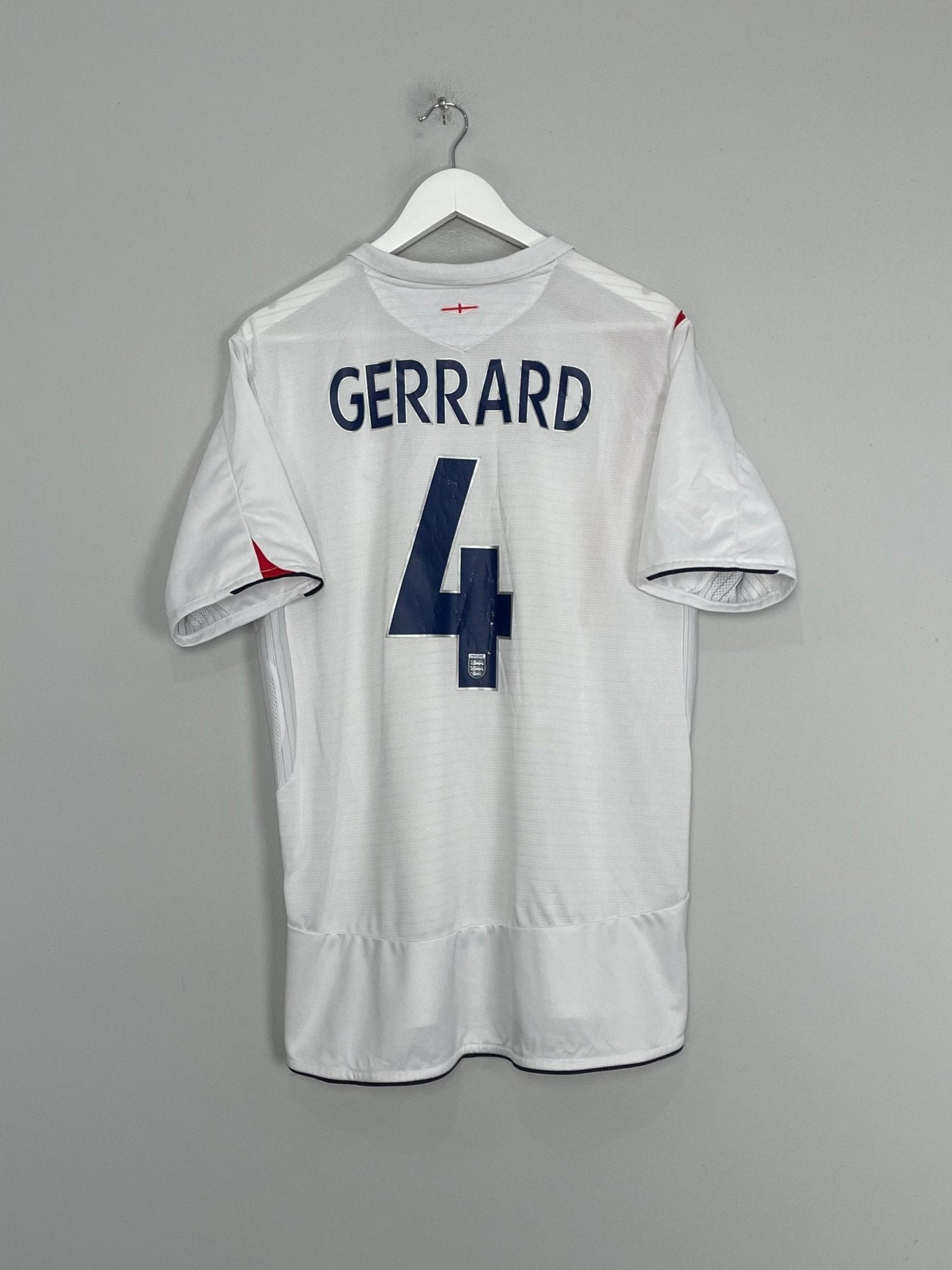 Shop 2005/07 ENGLAND GERRARD #4 HOME SHIRT (L) UMBRO, classic football shirts, vintage football shirts & retro soccer jerseys at Cult Kits