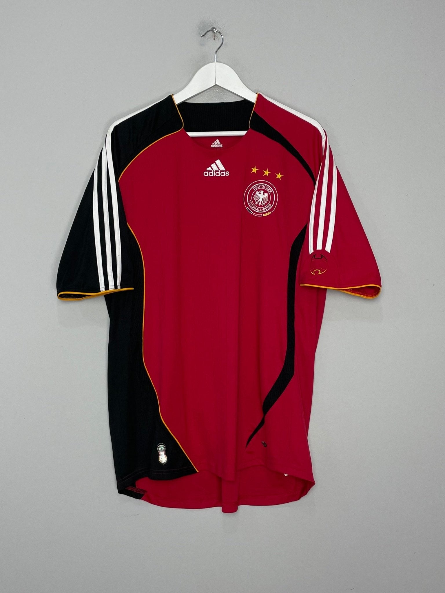 Shop 2005/07 GERMANY AWAY SHIRT (XL) ADIDAS, classic football shirts, vintage football shirts & retro soccer jerseys at Cult Kits
