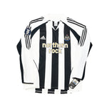 Buy 2005/07 Newcastle United Ameobi 23 *BNWT with Defects* L/S Home Shirt (L) Adidas ~ Free worldwide shipping ~ Authentic Vintage Football Shirts from Cult Kits