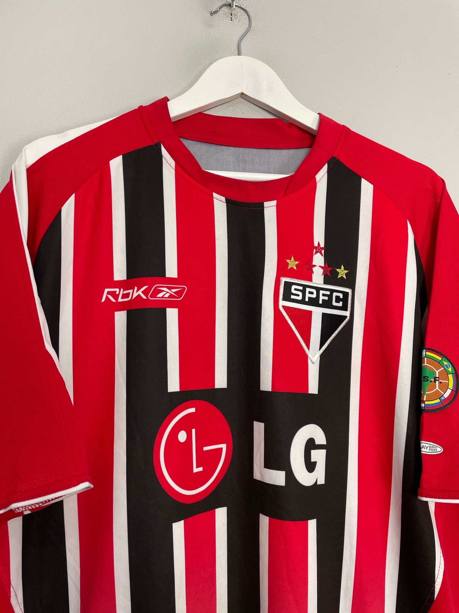 Shop 2006 SAO PAULO AWAY SHIRT (L) REEBOK, classic football shirts, vintage football shirts & retro soccer jerseys at Cult Kits