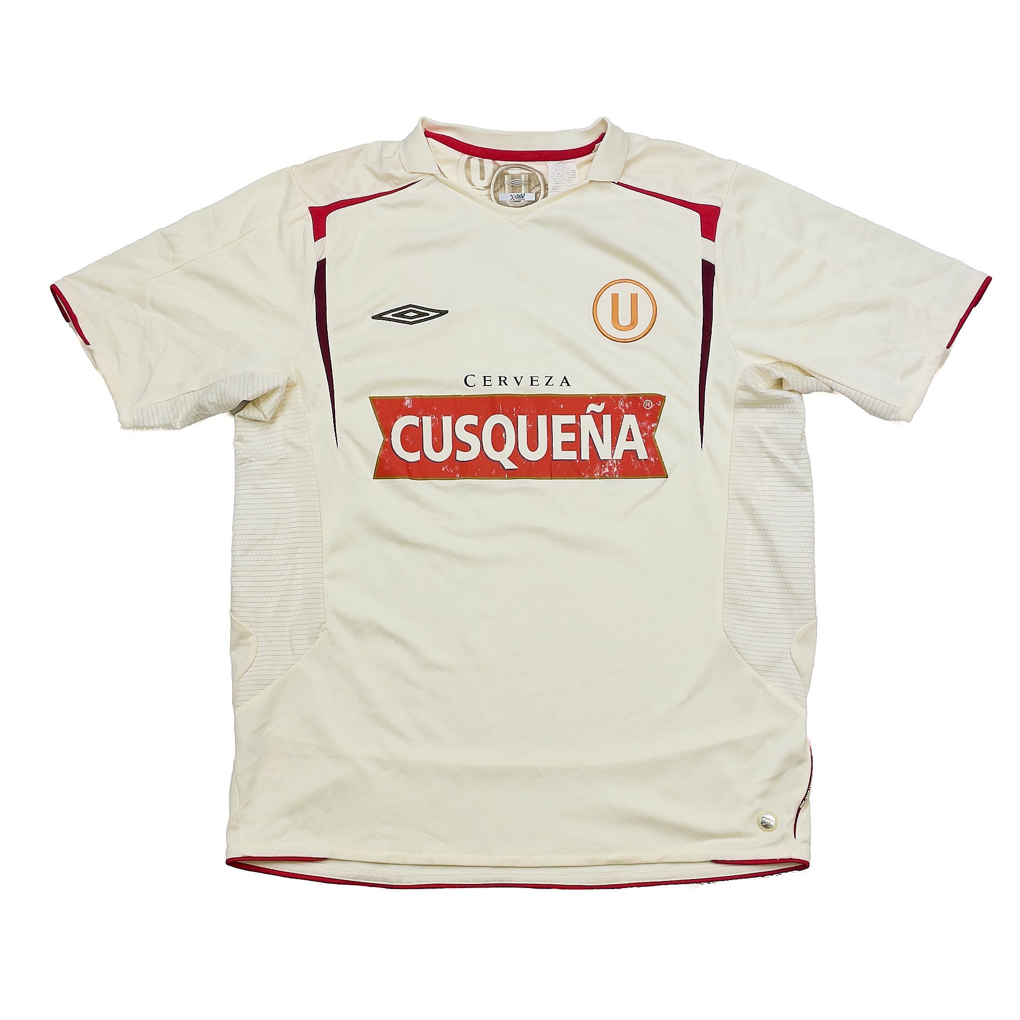 Buy 2006 Universitario De Deportes Home Shirt (XL) Umbro ~ Free worldwide shipping available ~ Authentic Vintage Football Shirts from Cult Kits