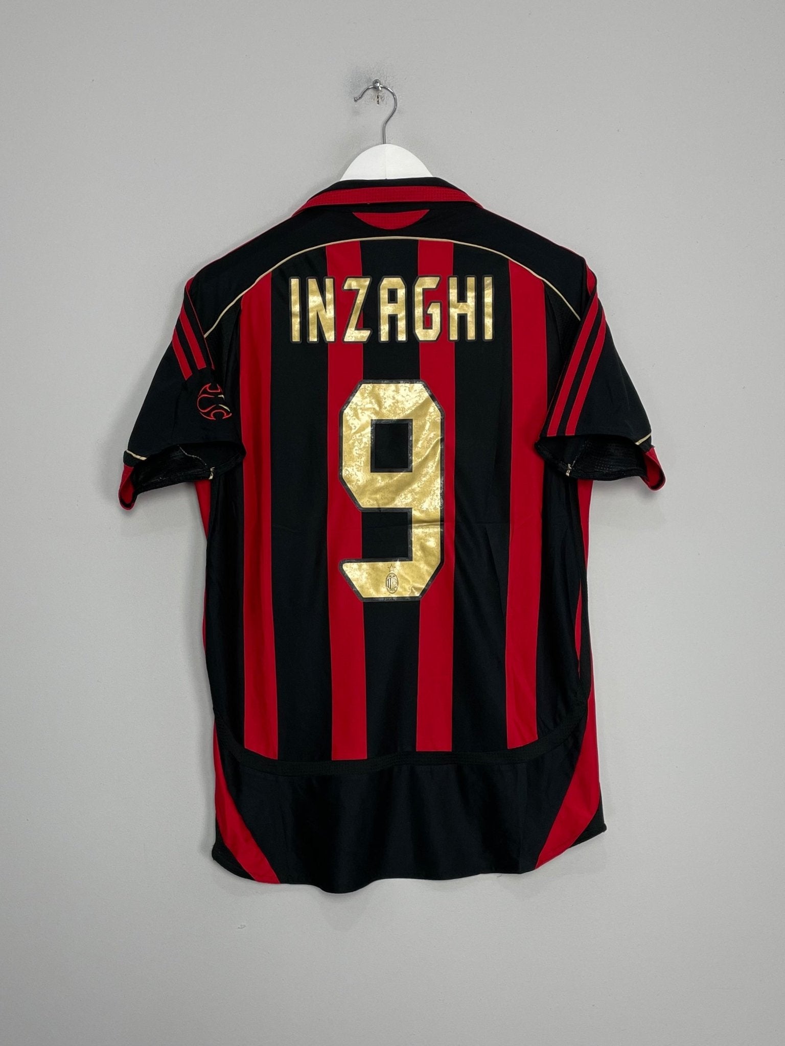 Shop 2006/07 AC MILAN INZAGHI #9 HOME SHIRT (S) ADIDAS, classic football shirts, vintage football shirts & retro soccer jerseys at Cult Kits