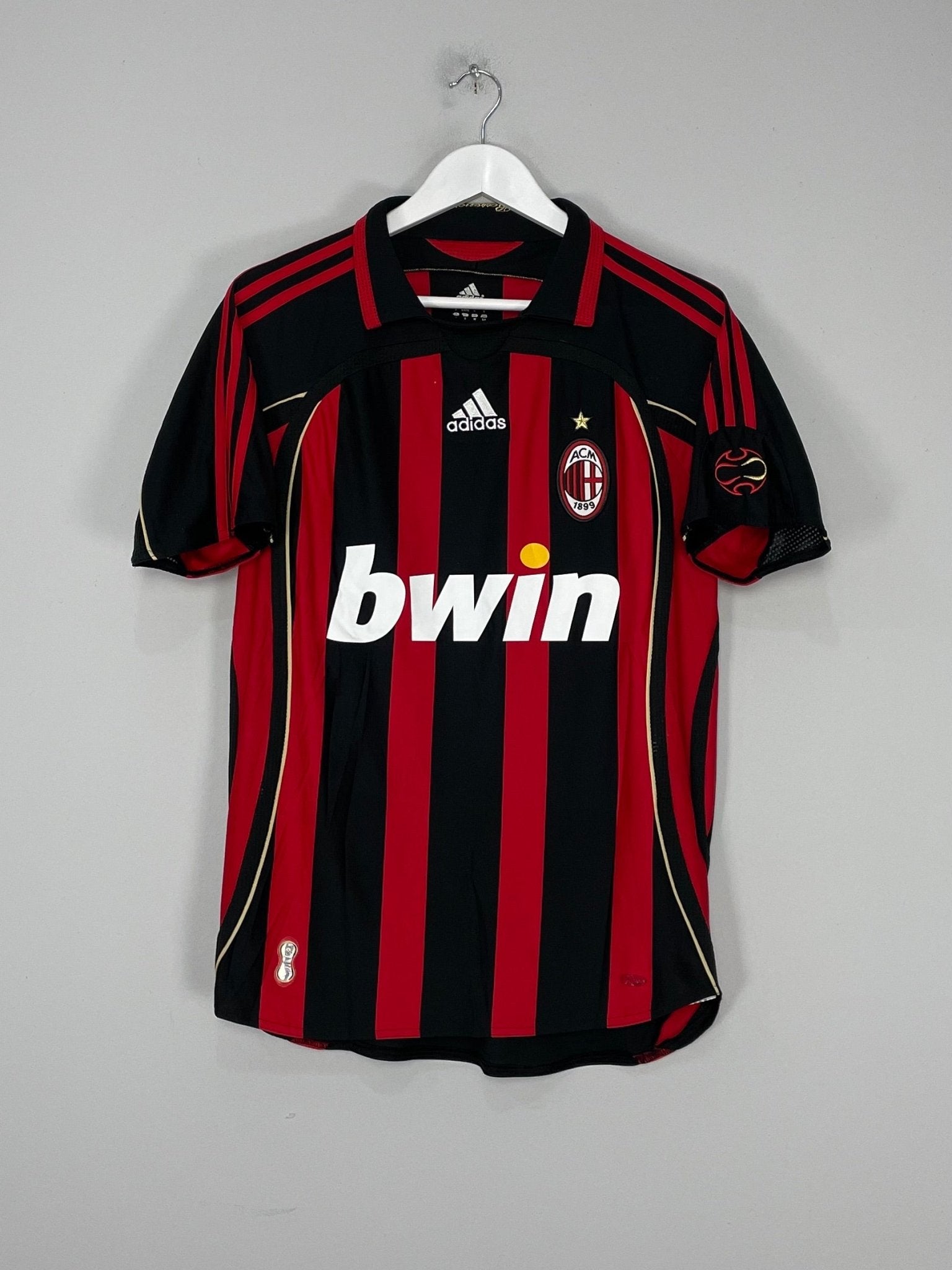 Shop 2006/07 AC MILAN KAKA #22 HOME SHIRT (S) ADIDAS, classic football shirts, vintage football shirts & retro soccer jerseys at Cult Kits