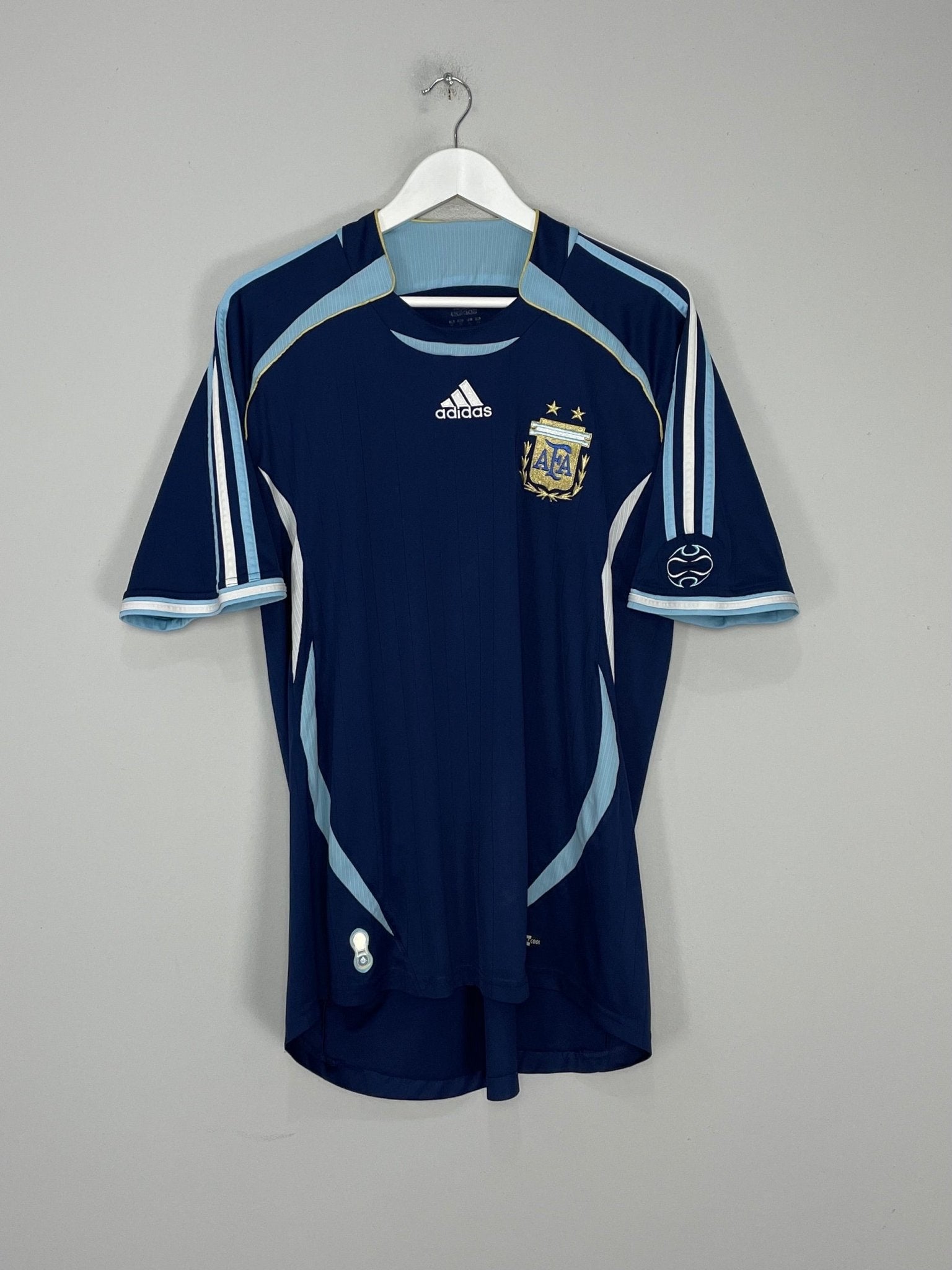 Shop 2006/07 ARGENTINA AWAY SHIRT (XL) ADIDAS, classic football shirts, vintage football shirts & retro soccer jerseys at Cult Kits