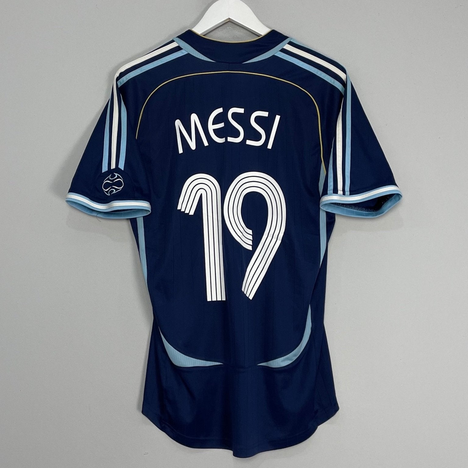 Shop 2006/07 ARGENTINA MESSI #19 AWAY SHIRT (M) ADIDAS, classic football shirts, vintage football shirts & retro soccer jerseys at Cult Kits